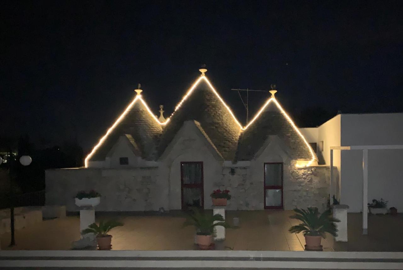 Trulli Del Boschetto Apartment Putignano Exterior photo
